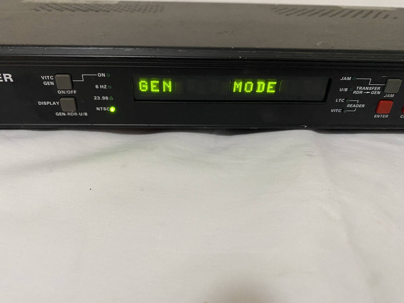 Evertz 5010-24Fps Time Code Master Generator/Reader Console