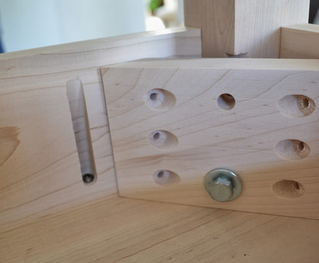 Corner Blocks for 3" Wide Legs (Osborne Wood Products) 509CBS
