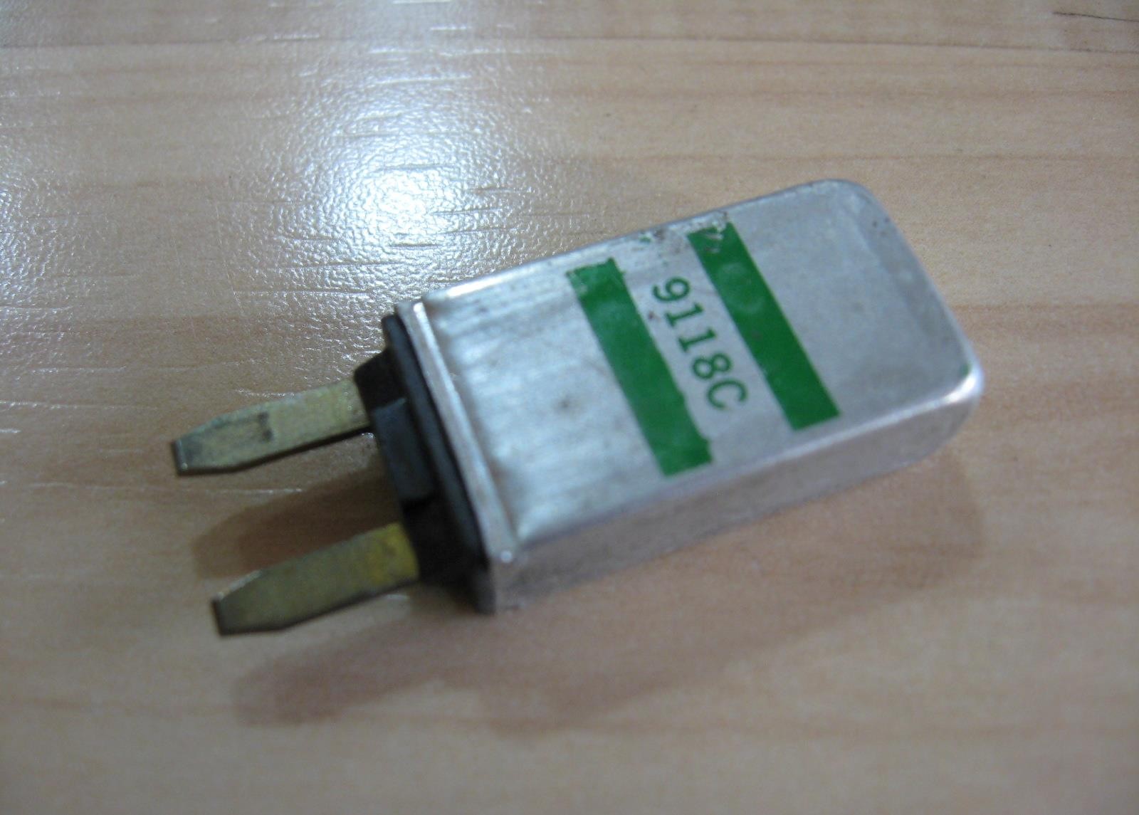 Mack Automotive Circuit Breaker 11MR319M6 12V 30A 30Amps ATM Mini Fuse #M147LF