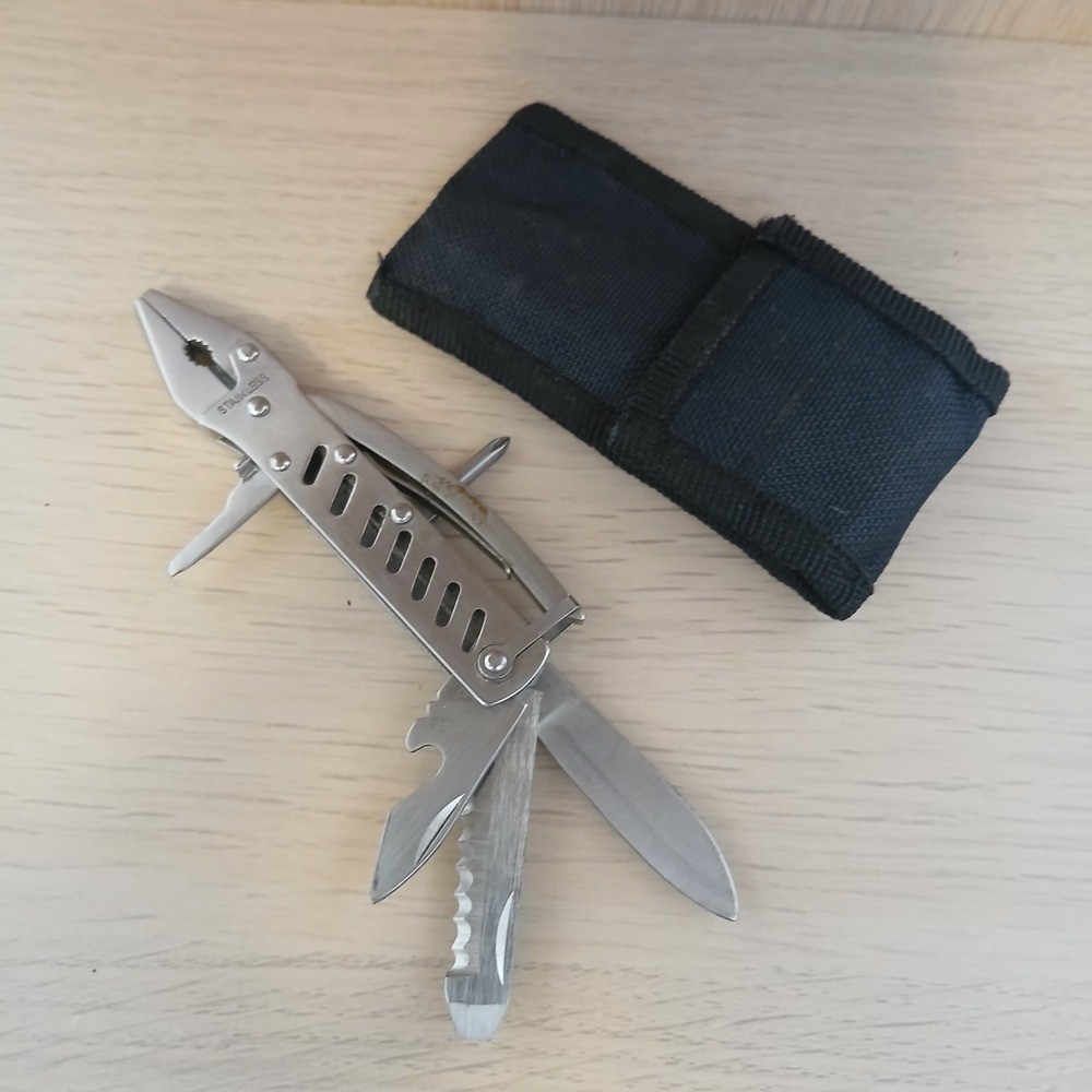 Stainless Steel Multi-Tool with Black Case