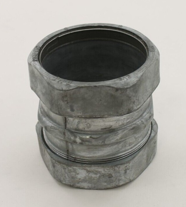 Halex 2-1/2" Compression Coupling