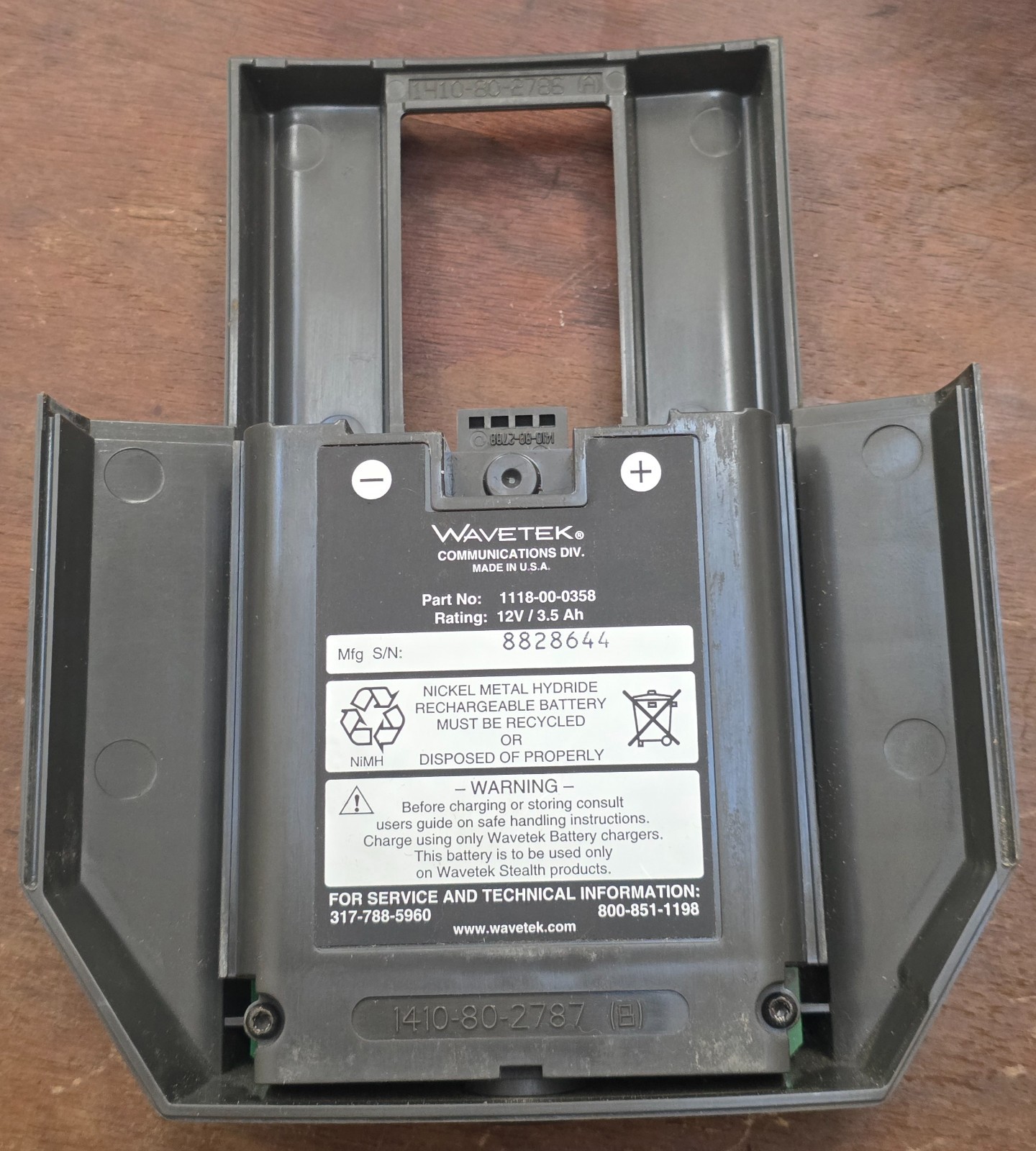 WAVETEK SDA 4040D Stealth Digital Analyzer with Carrying Case - No power cord
