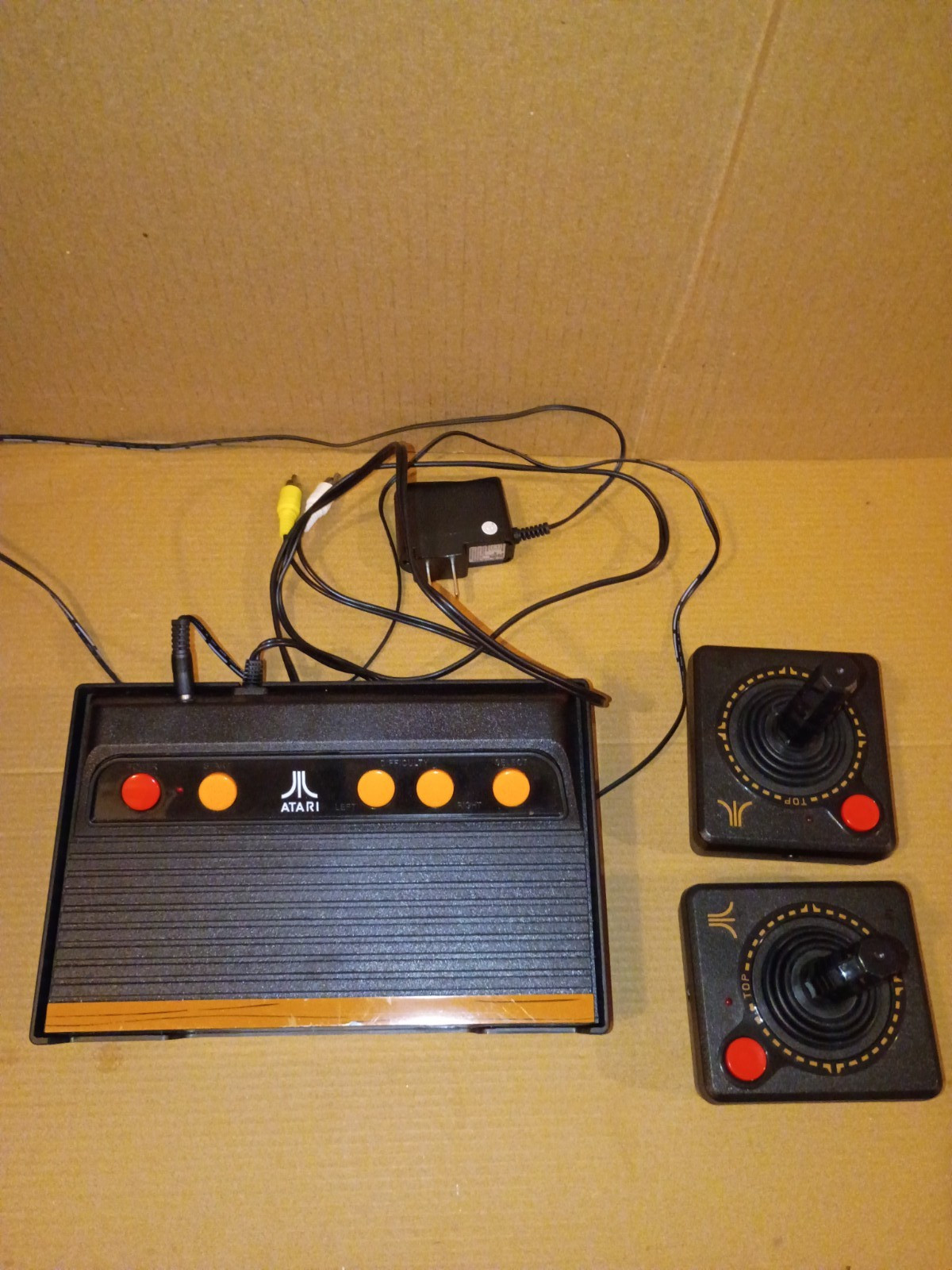 Atari Flashback Classic Game Console w/Cables, Chargers & 2 Remotes - Tested.