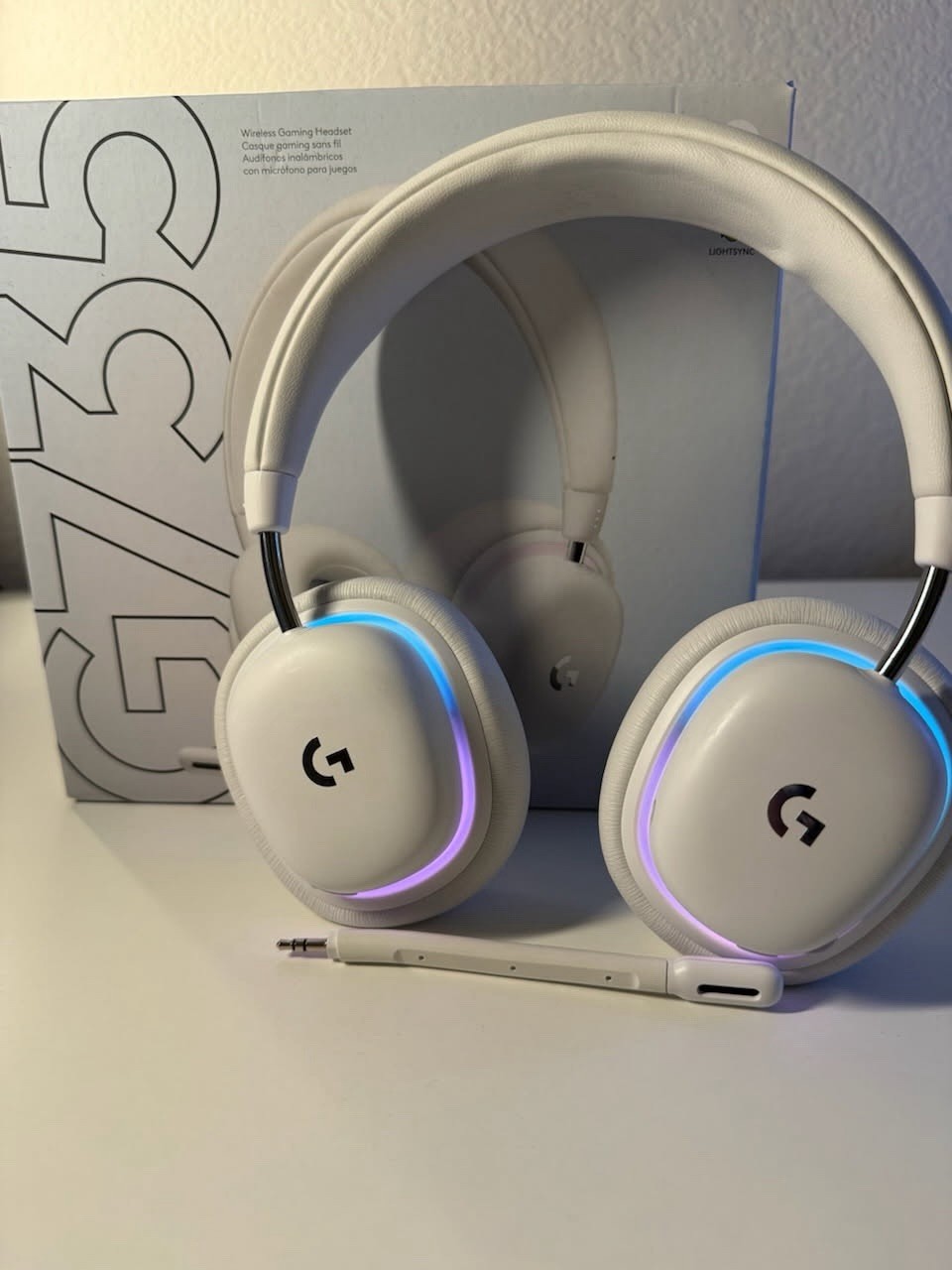 Logitech G735 LIGHTSPEED Wireless Gaming Headset w/ Boom Mic, White