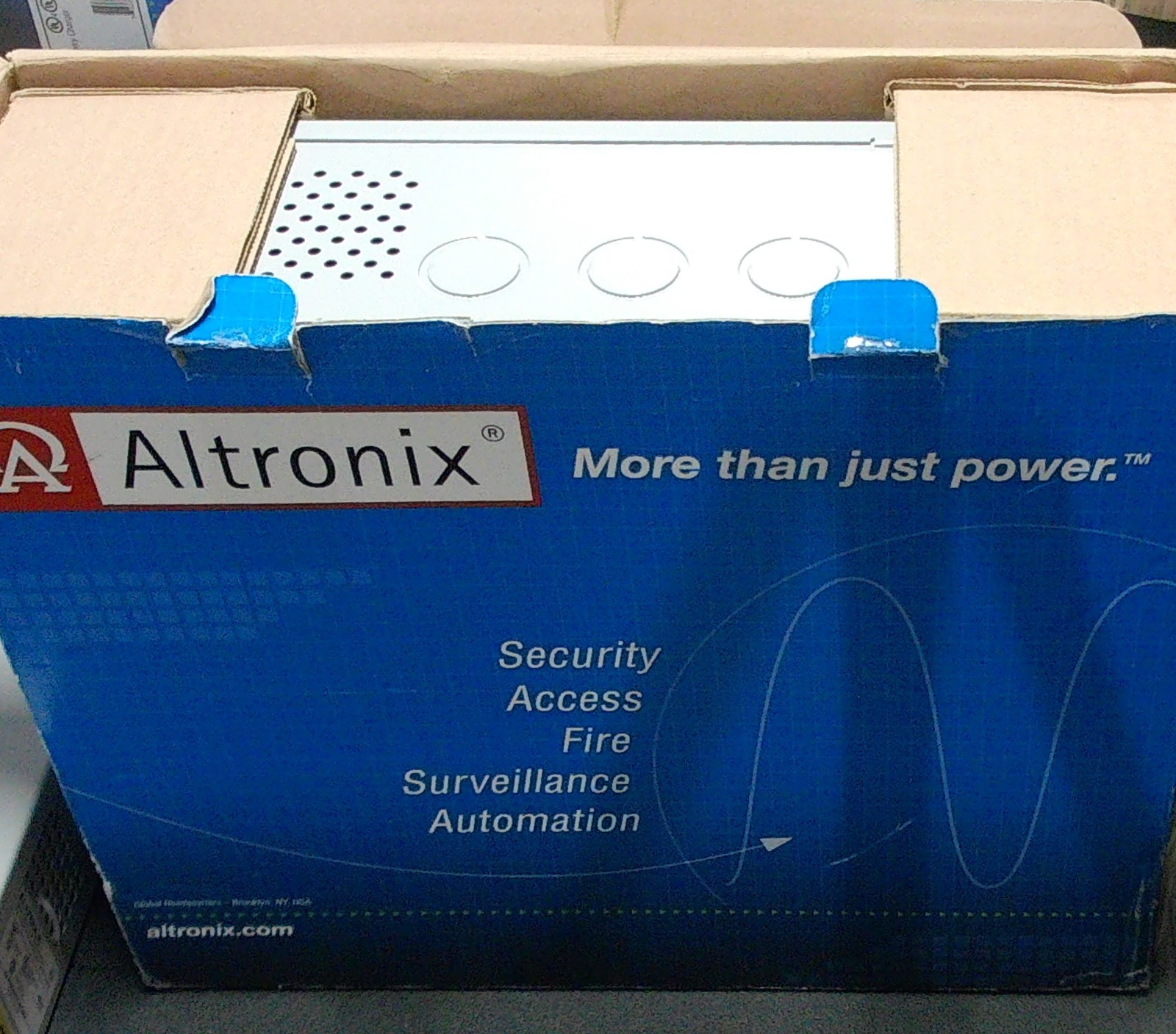 Altronix AL600ULACMCB Access Power Controller with Power Supply Charger, PTC Cla