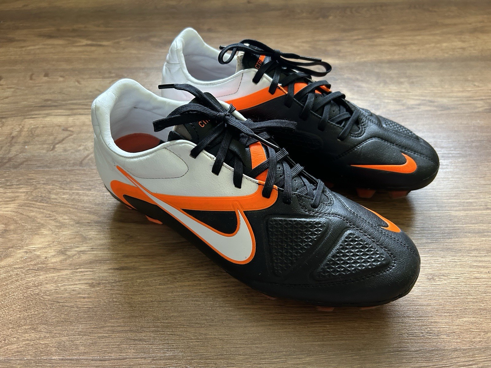 FOOTBALL BOOTS-NIKE CTR360 TREQUARTISTA II FG - 429927-018 -US 10-UK 9