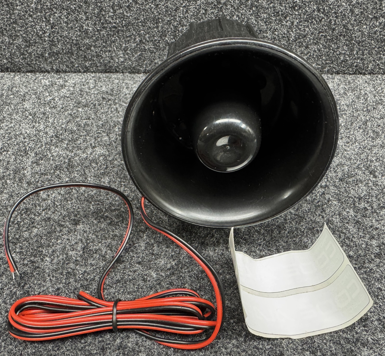 CODE ALARM SIREN NEW-OLD 25-32 YEARS OLD/AUTHENTIC AND ORIGINAL CODE/SUPER LOUD.