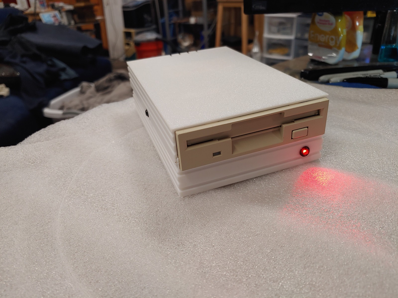 External fully assembled GreaseWeazle 3.5 inch Floppy Drive (White)