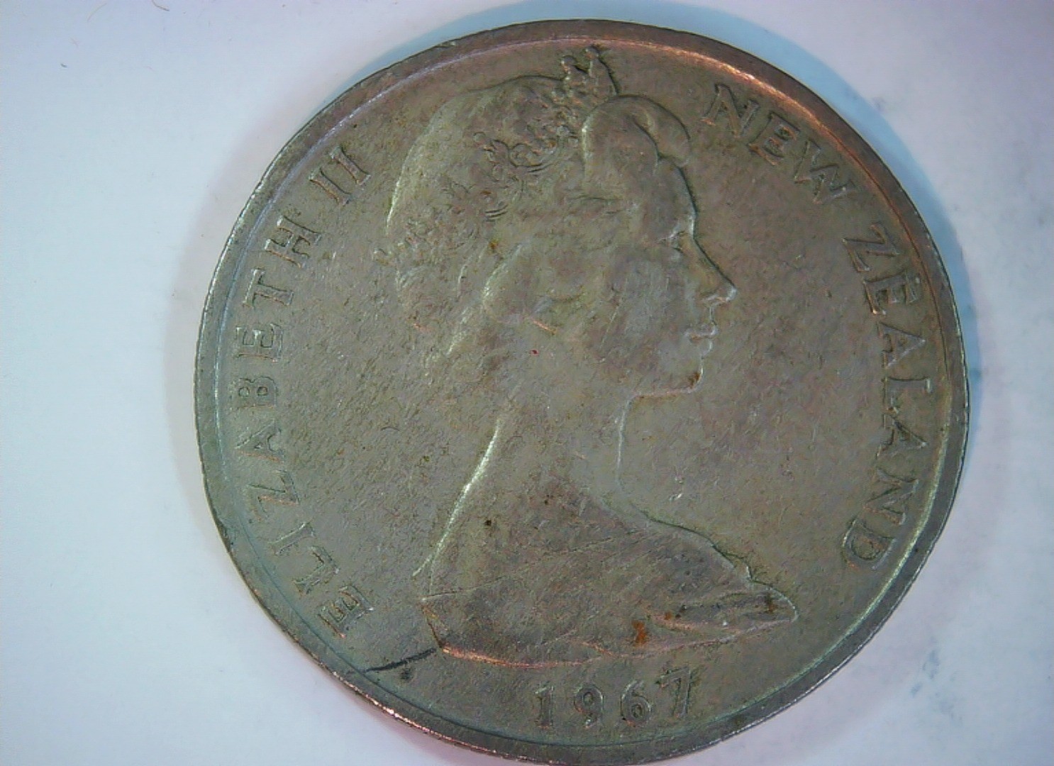 New Zealand 1967 50c Queen Elizabeth II / Endeavour (New Zealand 50 cents) Coin