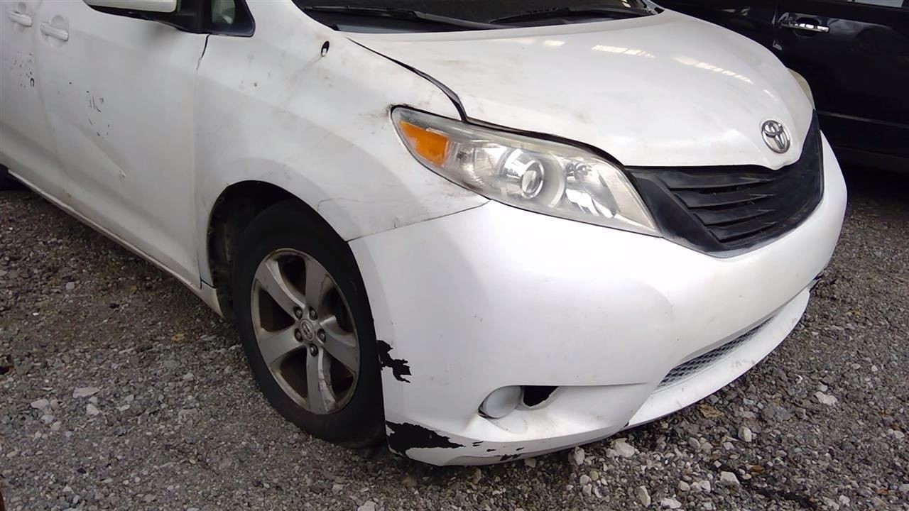Chassis ECM Multiplex Network Left Hand Dash Fits 11-12 SIENNA 1585336