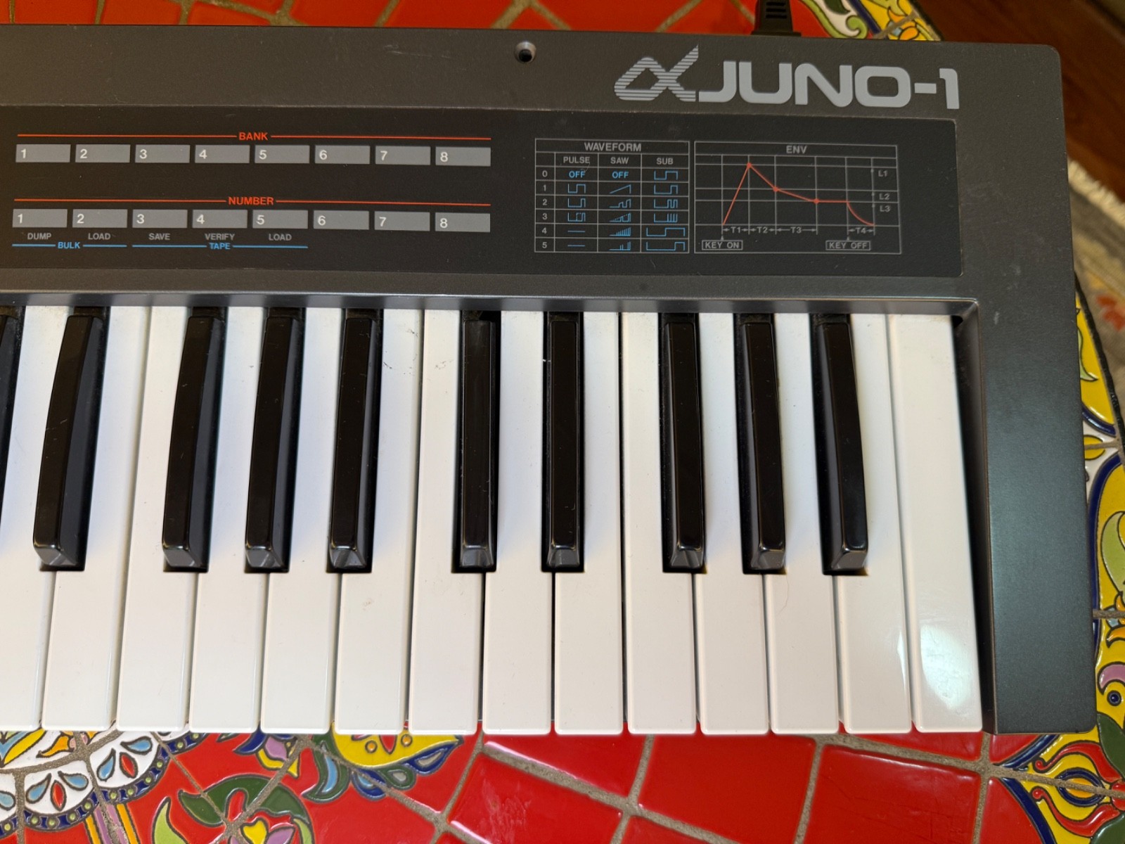 Roland Alpha Juno-1 49-Key Programmable Polyphonic Synthesizer 1985