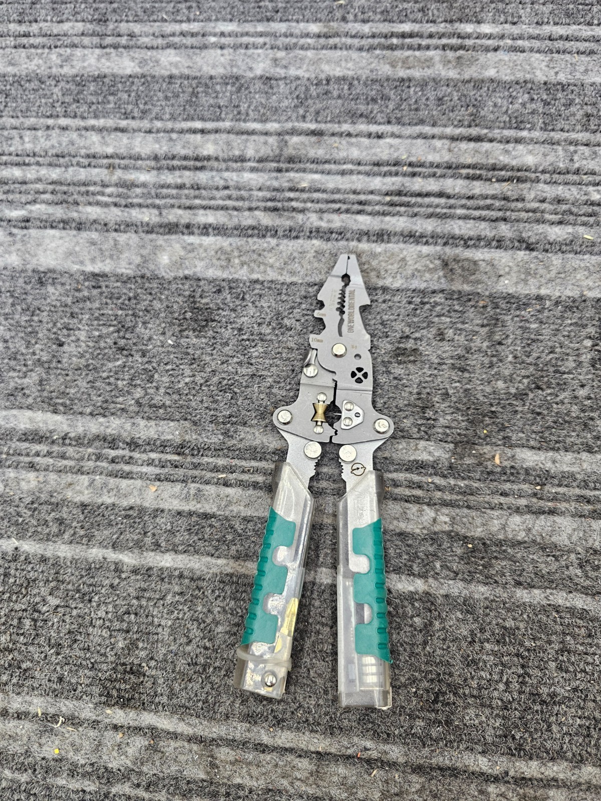 (QTY 2) Multifunctional 18-in-1 Ｗire Stripper Foldable Wire Stripper Plier Tool