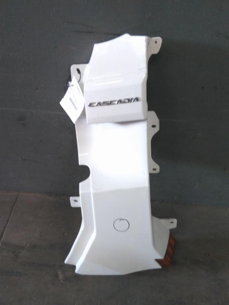 For 2022 FREIGHTLINER CASCADIA 126 COWL Left ,  IL