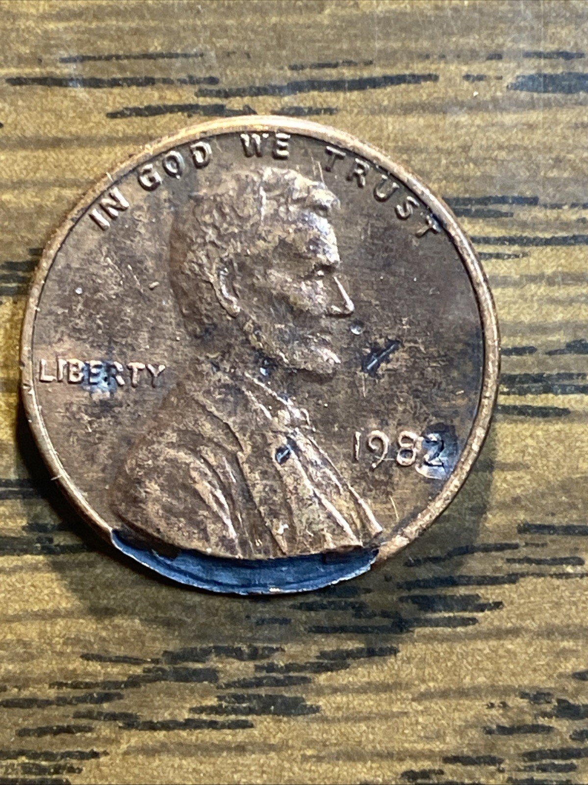 1982-p Error No Bottom Rim Lincoln Cent $5.95 Free Shipping.