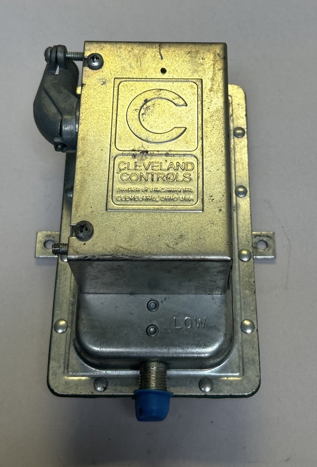 CLEVELAND CONTROLS,AFS-222,AIR PRESSURE SENSING SWITCH