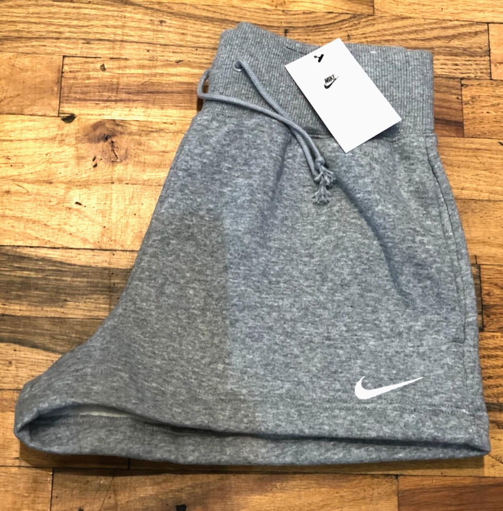 *NEW* Women NIKE SC Phoenix Fleece High Waisted Loose Short Grey (FD1409 063)👍