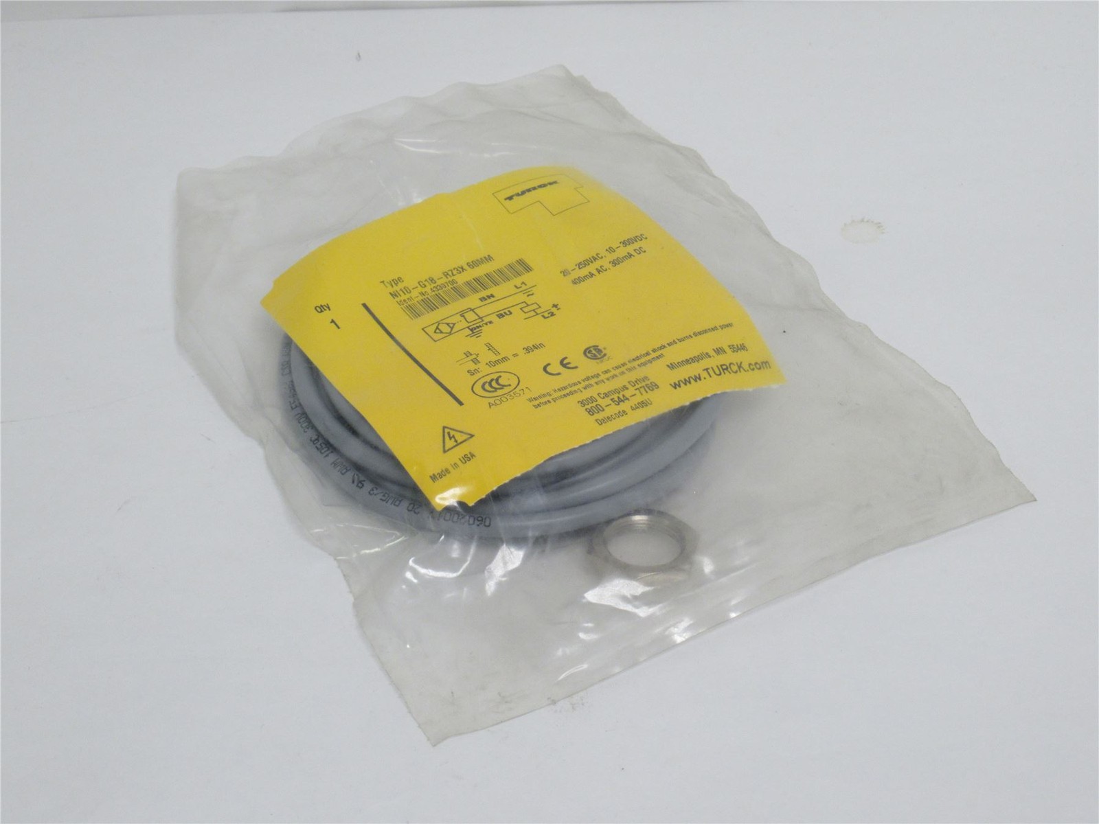 232293 New-No Box; Turck NI10-G18-RZ3X Inductive Sensor 4330700; 250VAC/300VDC