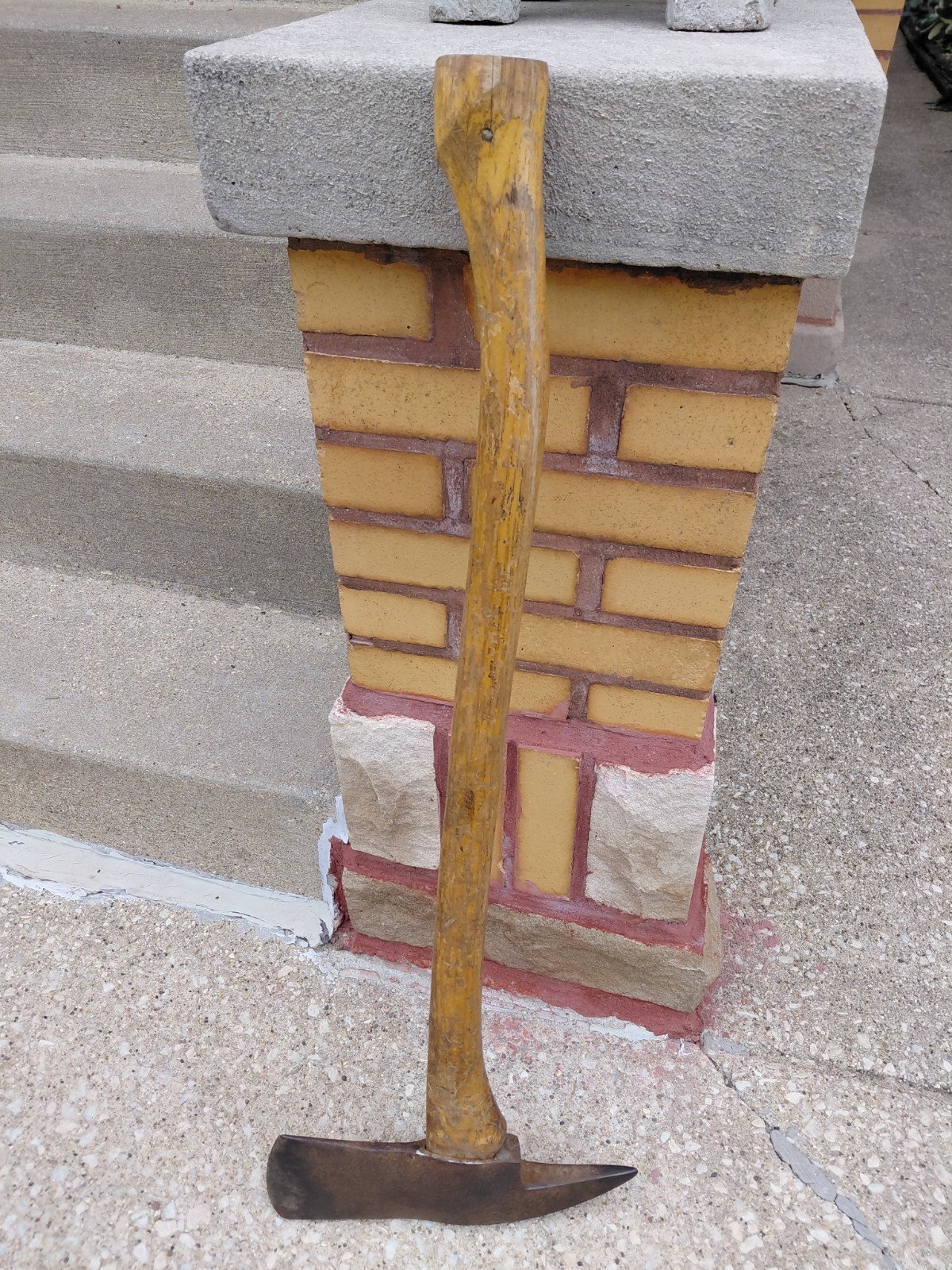 VTG Heavy Fire Pickhead Axe Head Wood Handle 35.5 Long 8 LBS