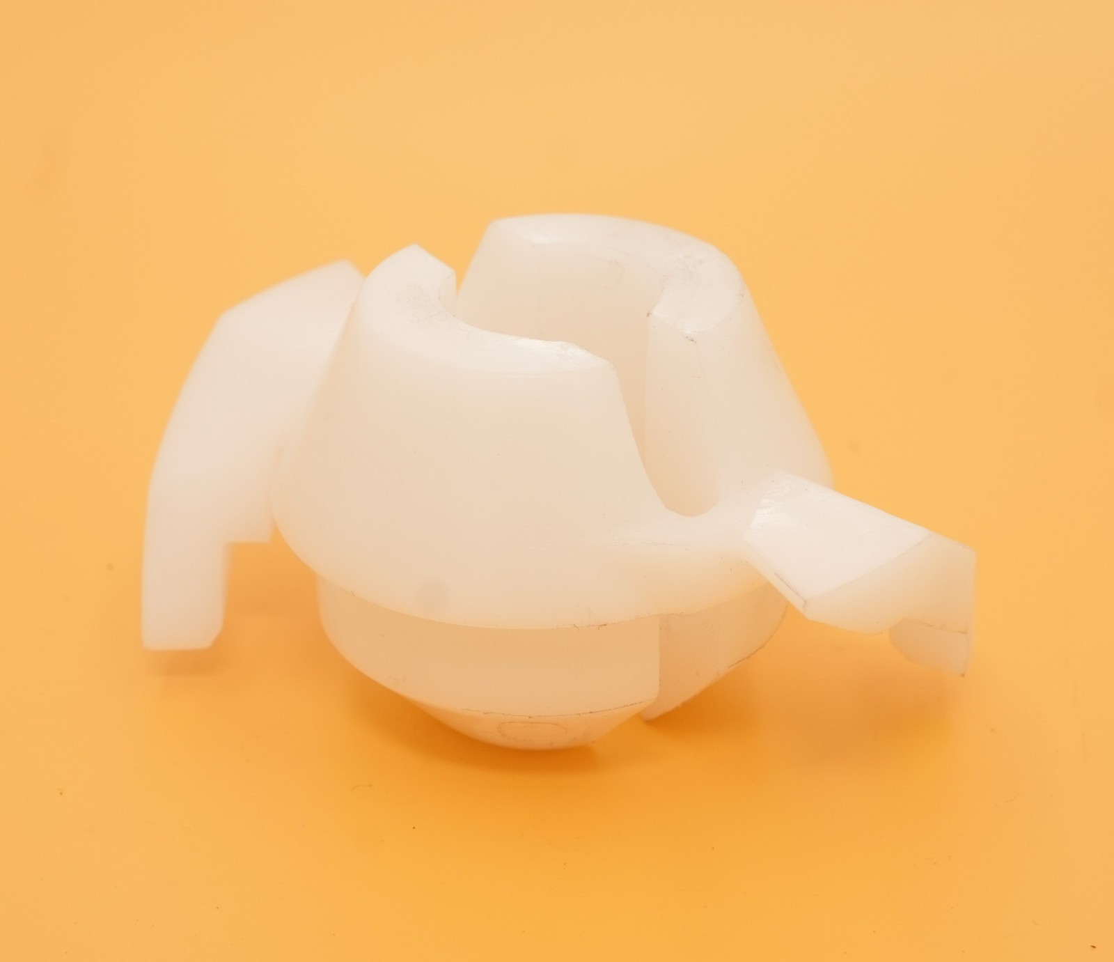 CARPIGIANI SOFT SERVE ICE CREAM VAN MACHINE 3X TYPE BEATER END PLASTIC