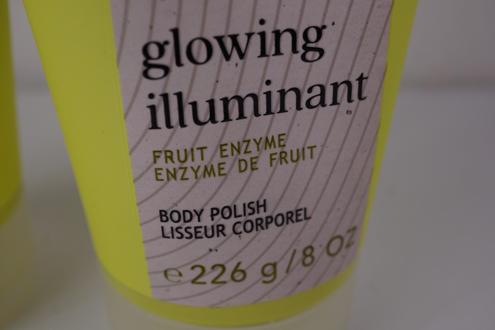 2 BATH & BODY WORKS