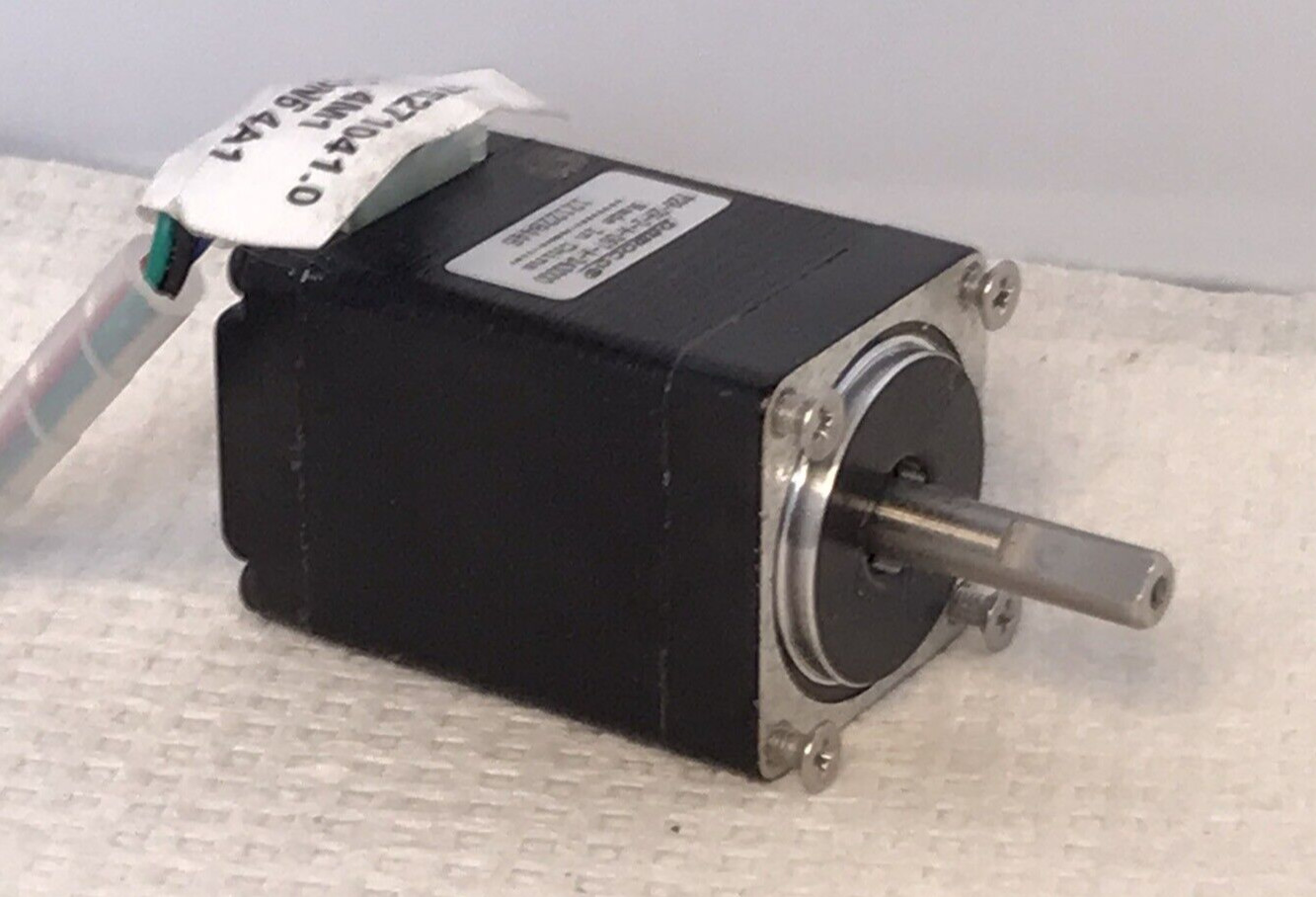 Lin Pamoco P28-2N-2-A-067-A-D43000 Stepper Motor