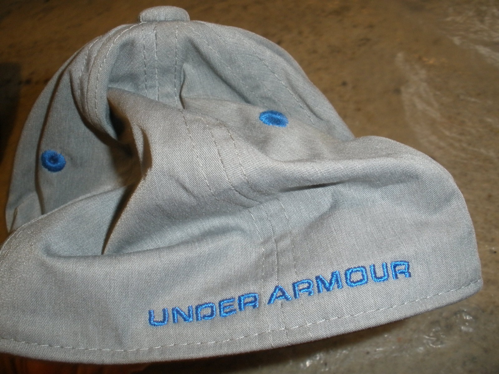 YOUTH XS Under Armour Gray Hat Cap (HAT4)