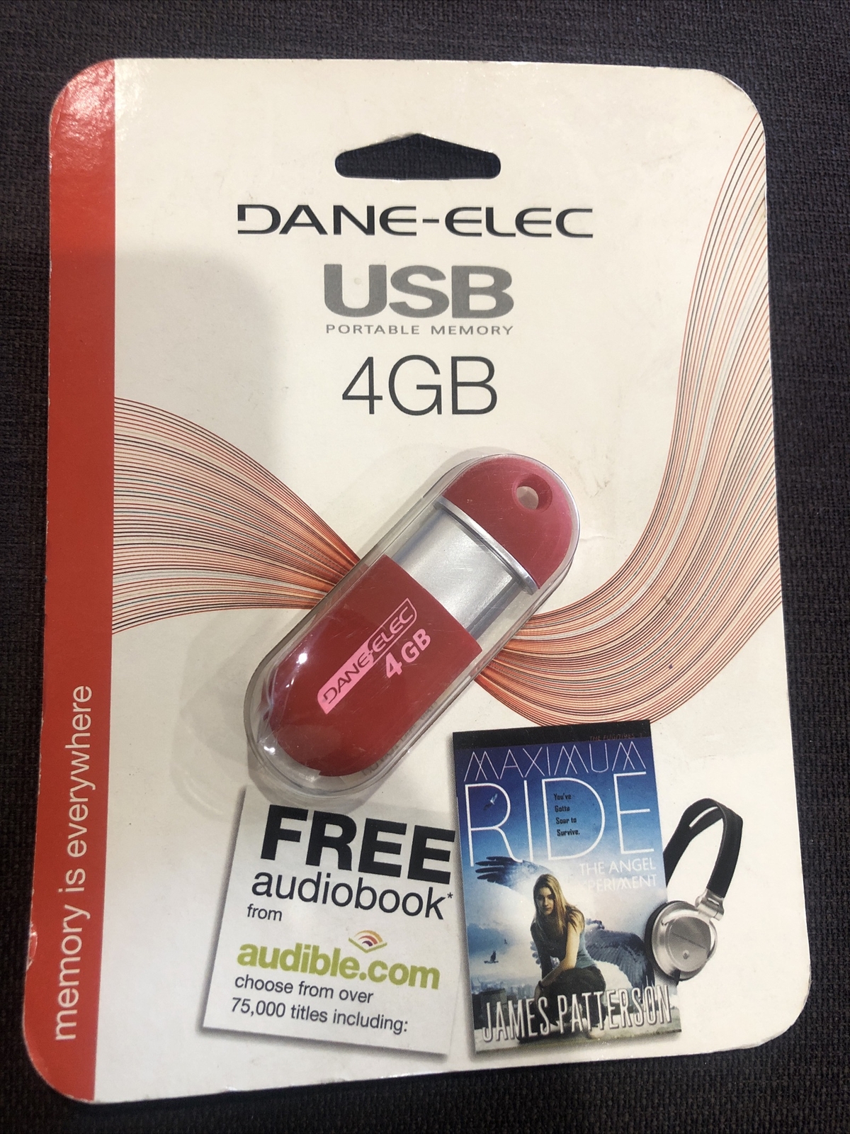 Dane Elee USB 4GB portable memory