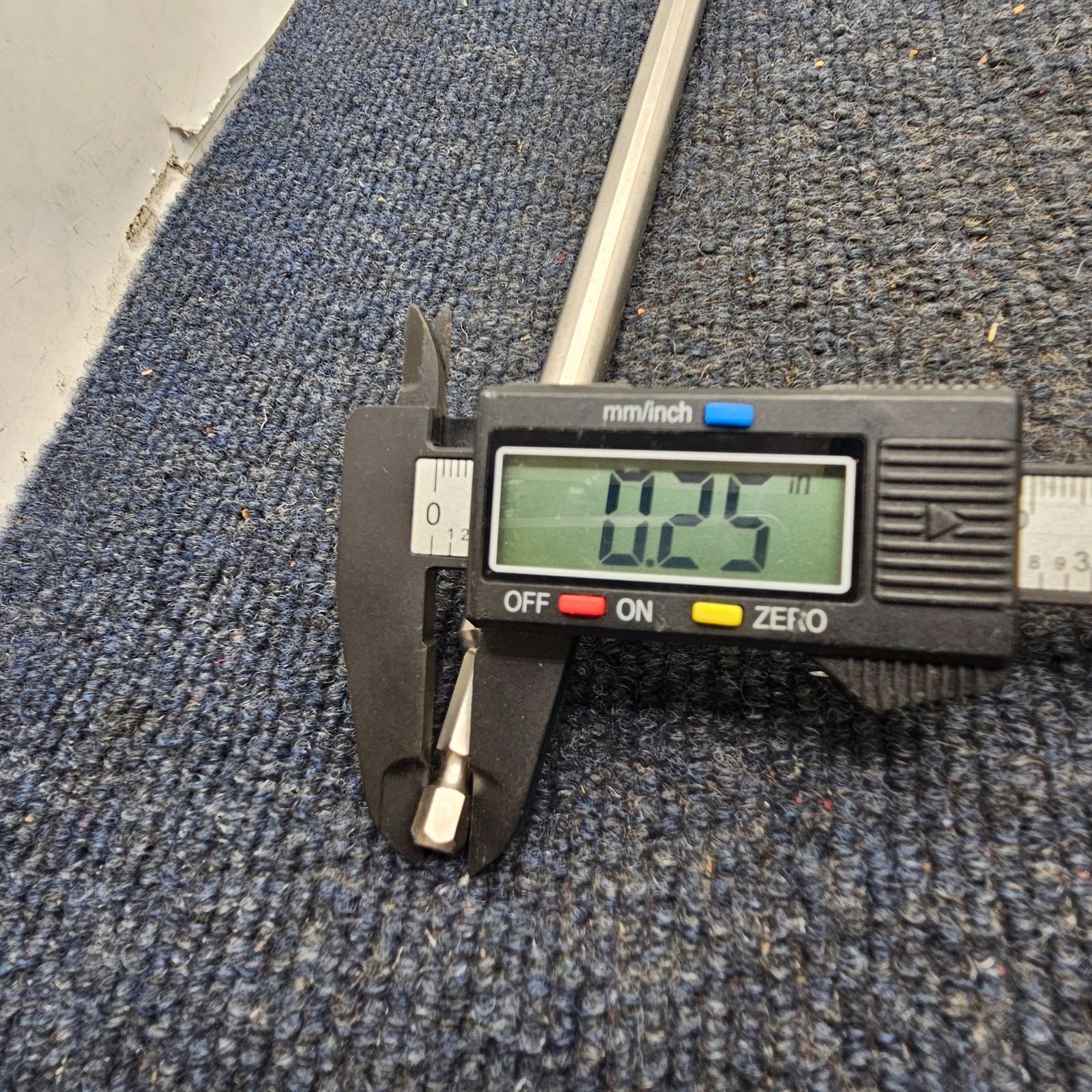 VEGA MBH-1/4: Hex Adapter 12 “ Long