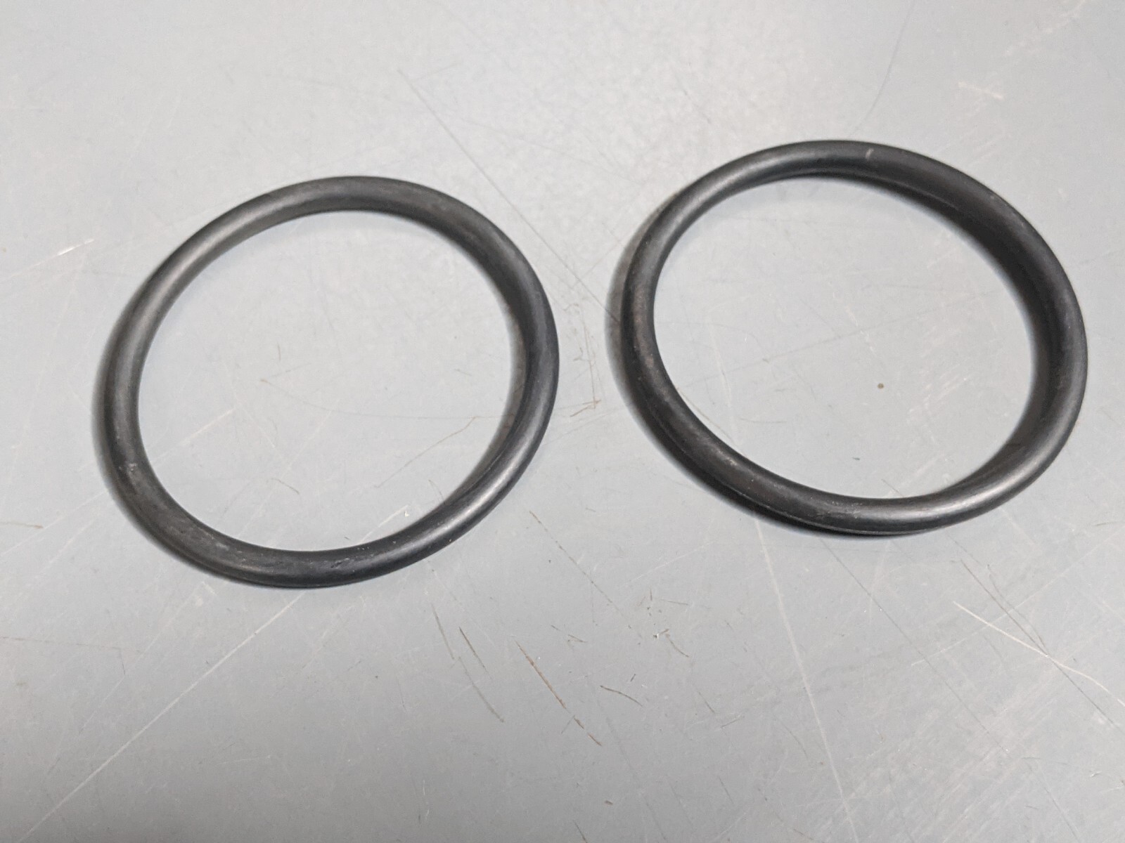 332 BUNA O-RING 2-3/8" ID X 2-3/4" OD X 3/16" CROSS SECTION LOT OF 2