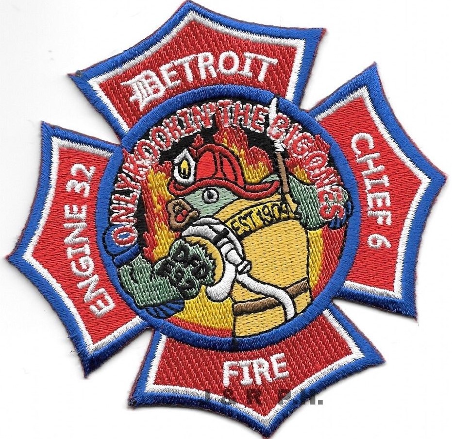 Detroit  Engine - 32 / Chief - 6, Michigan (4" x 4" size) fire patch