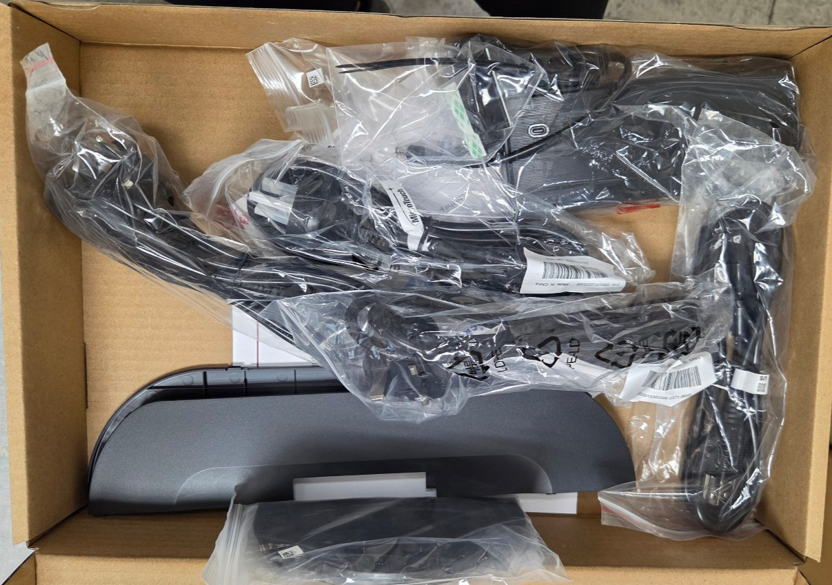 MicroTouch IC-156P-AA2 Android 15.3" All-in-One Touch Screen Computer Returns OK