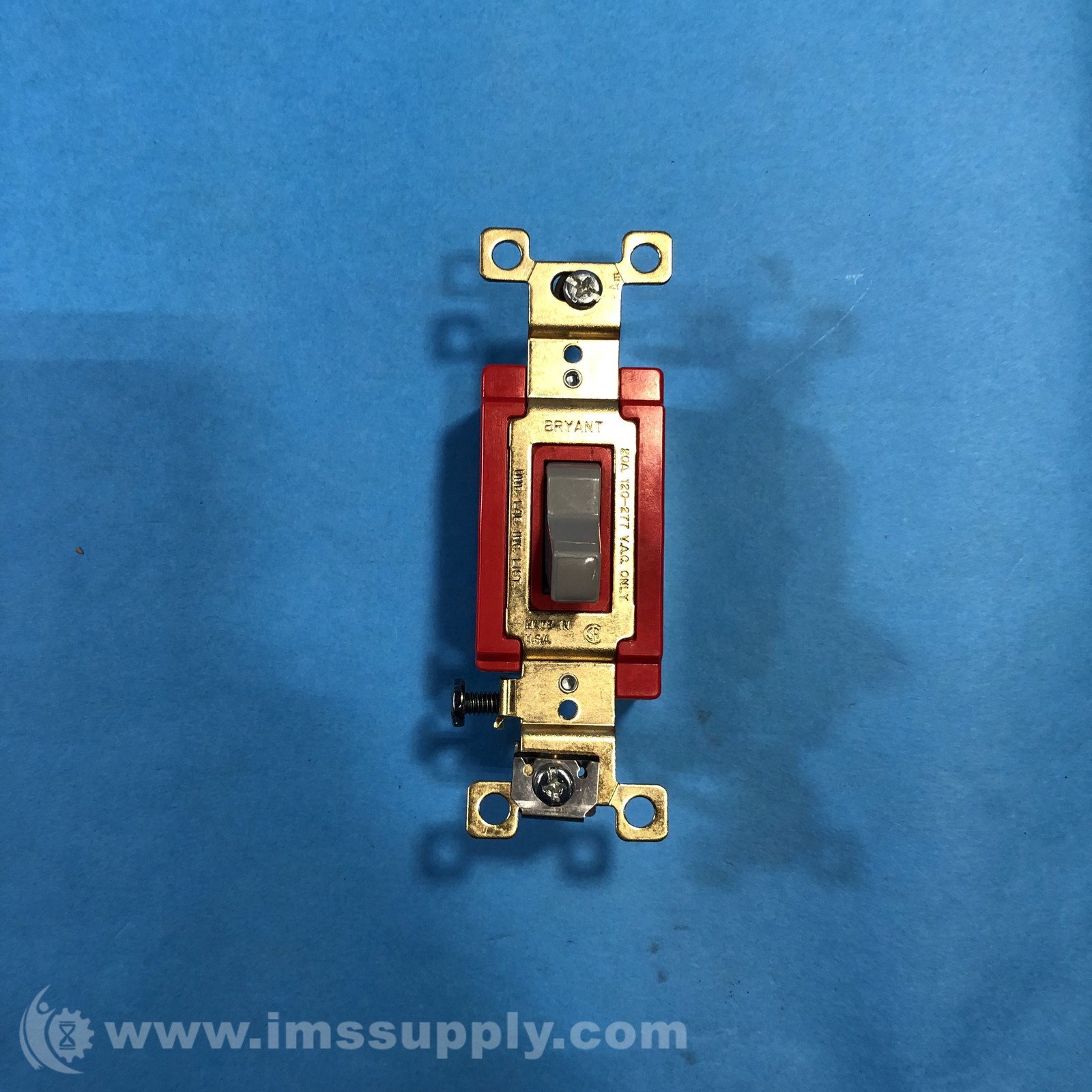 Bryant 4904 Industrial Grade Lighting Control Toggle Switch FNIP