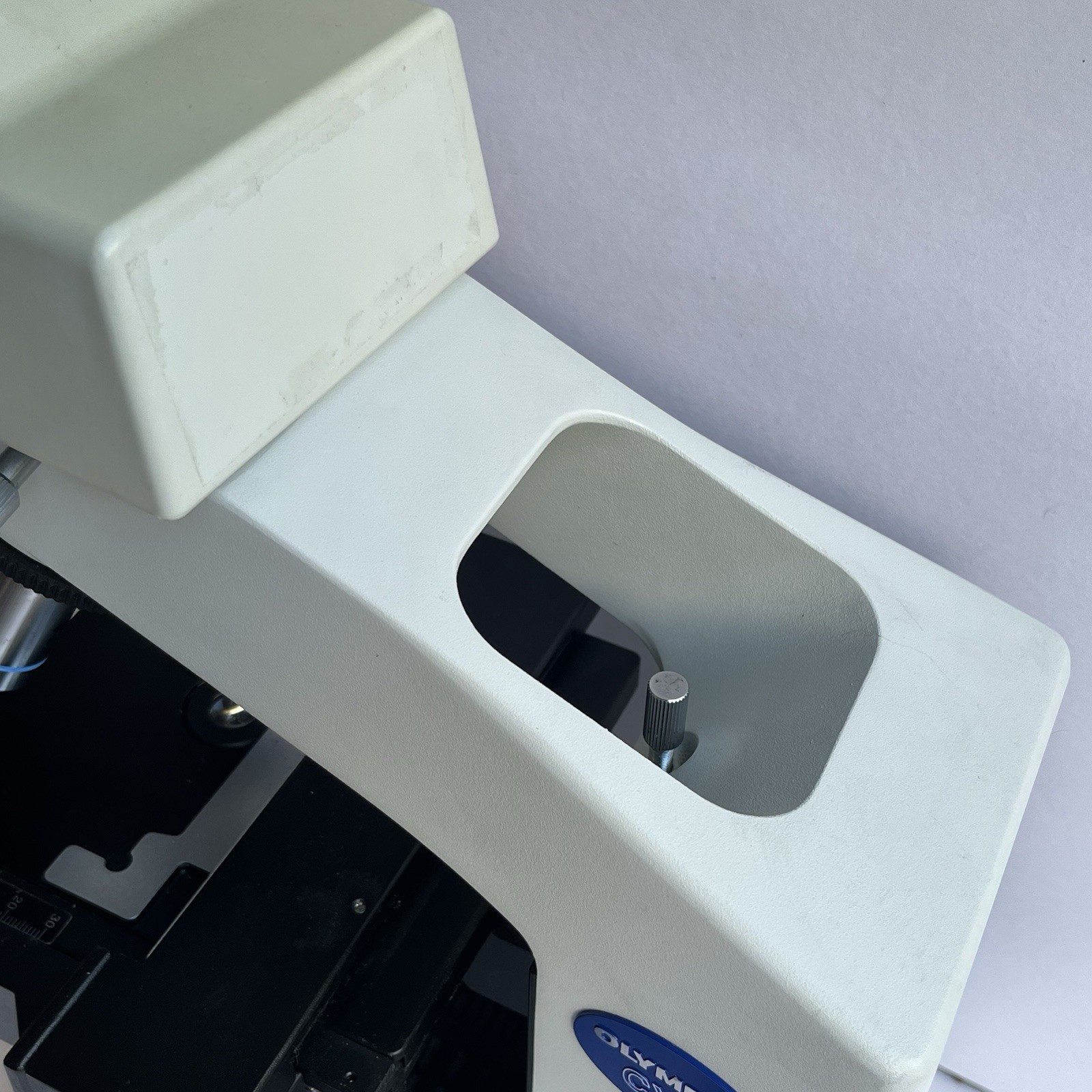 OLYMPUS CX21 CX21FS1 Binocular Microscope Plan x4 x10 x40 x100 Objectives