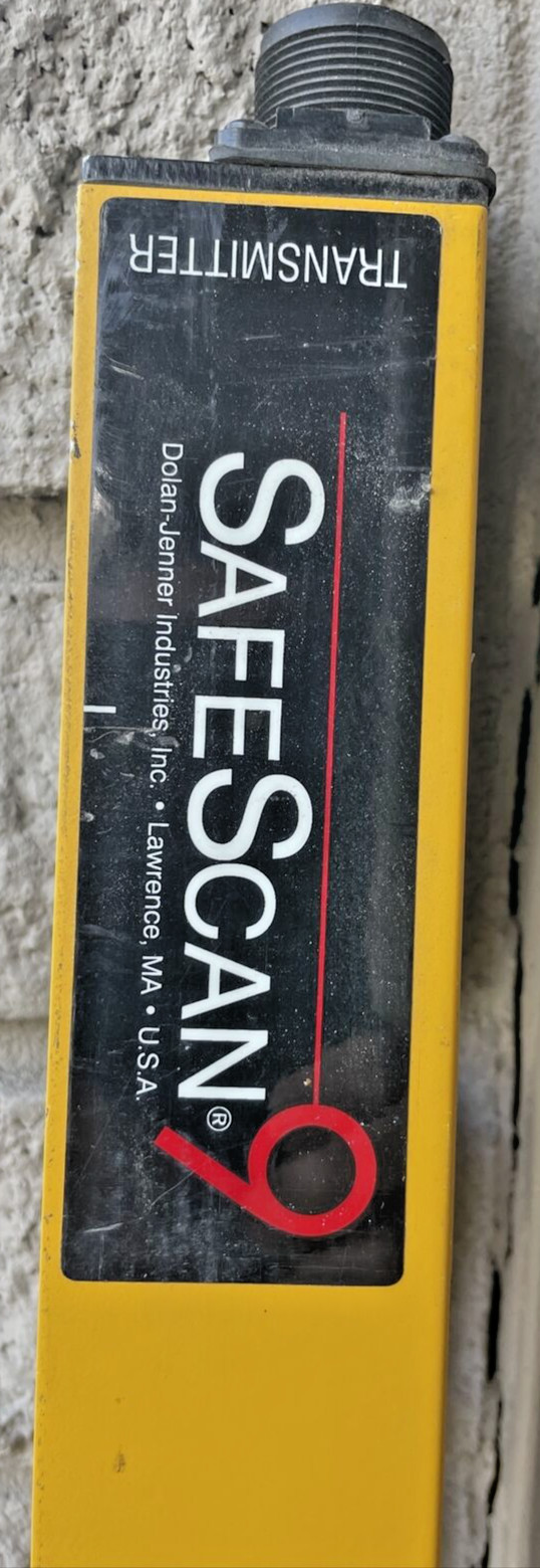 4 Dolan-Jenner SafeScan9 SS950-60000 TRANSMIT Safety Light Curtain Range: 0'-30"