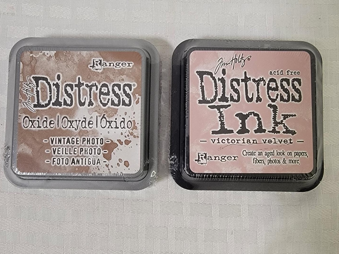 Tim Holtz VINTAGE PHOTO Distress Oxide & VICTORIAN VELVET Distress Ink Pad