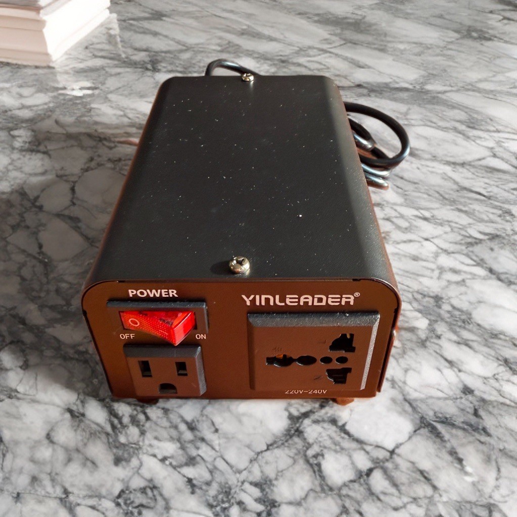 PAL Sony XV-C700 Video Multi Color Corrector - TESTED