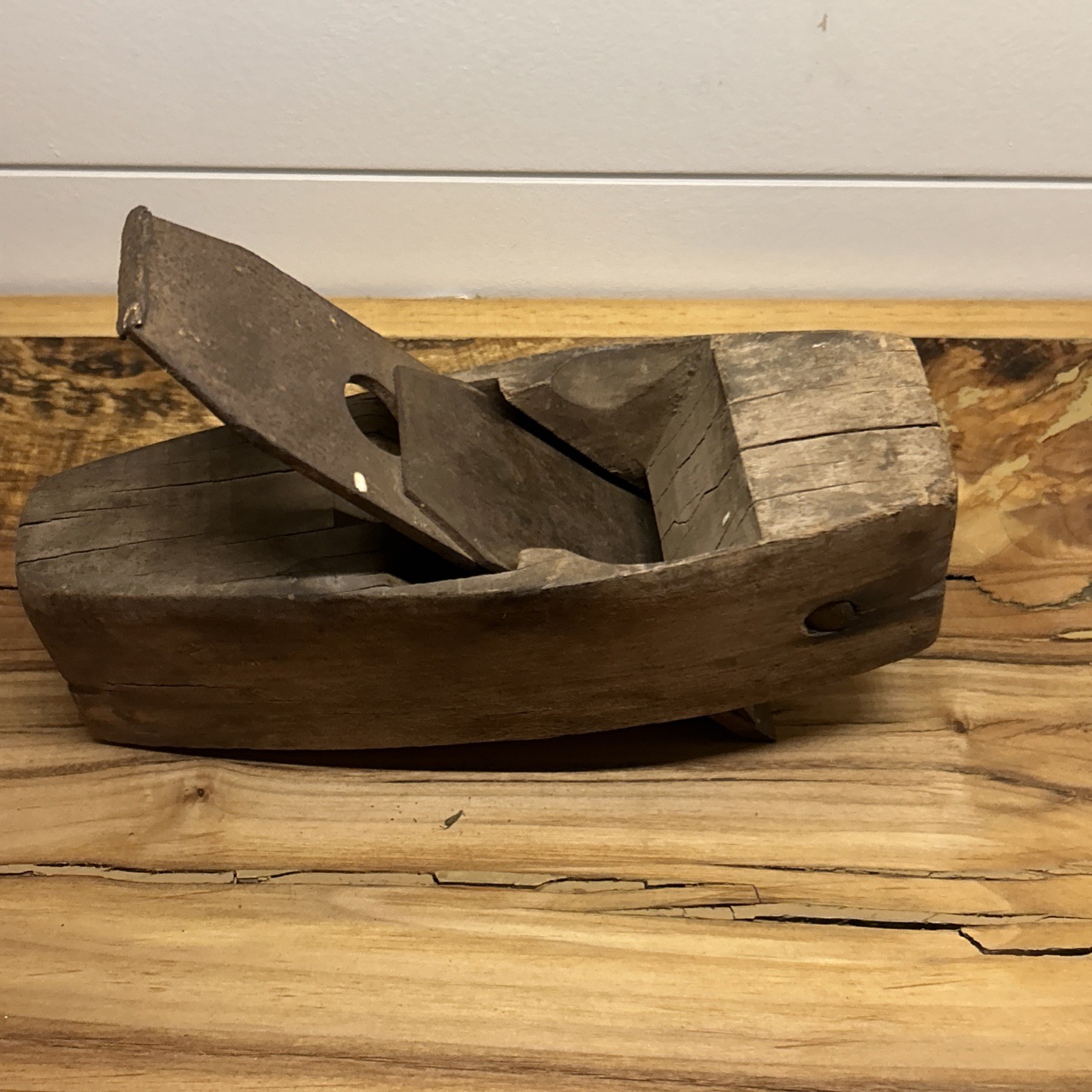 Antique Coffin Smoothing Plane Primitive Woodworking