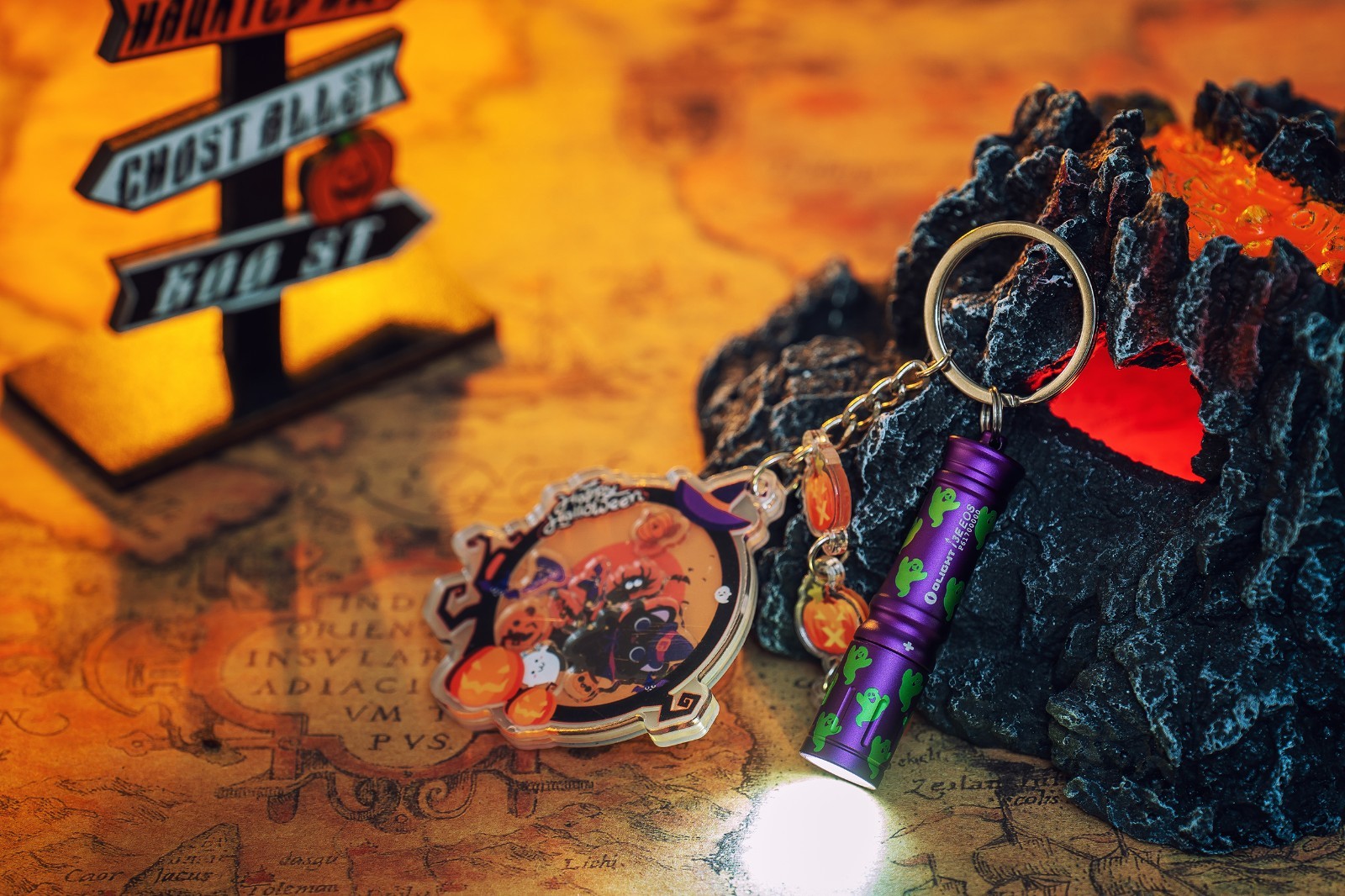 Olight I3E EOS Halloween Ghost Keychain Waterproof Flashlight, 90 Lumens, 1 AAA