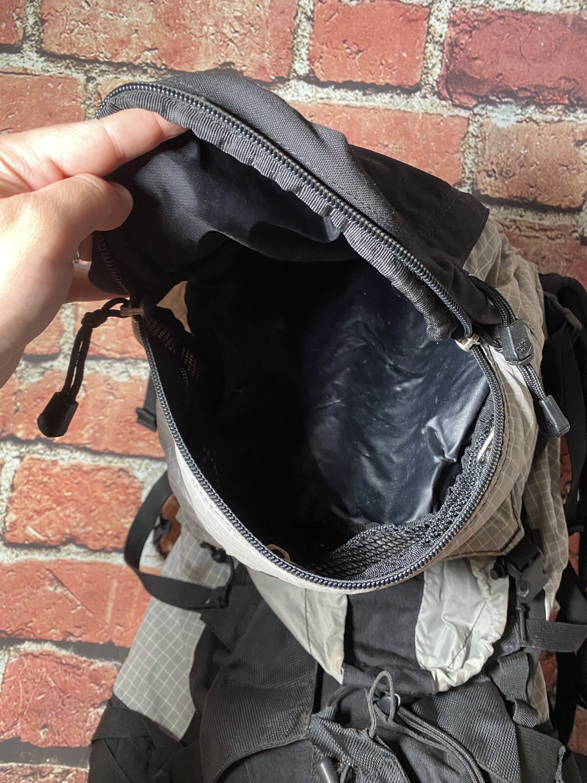 THE NORTH FACE MSA2 Hiking Gompa Medium Backpack Grey Black