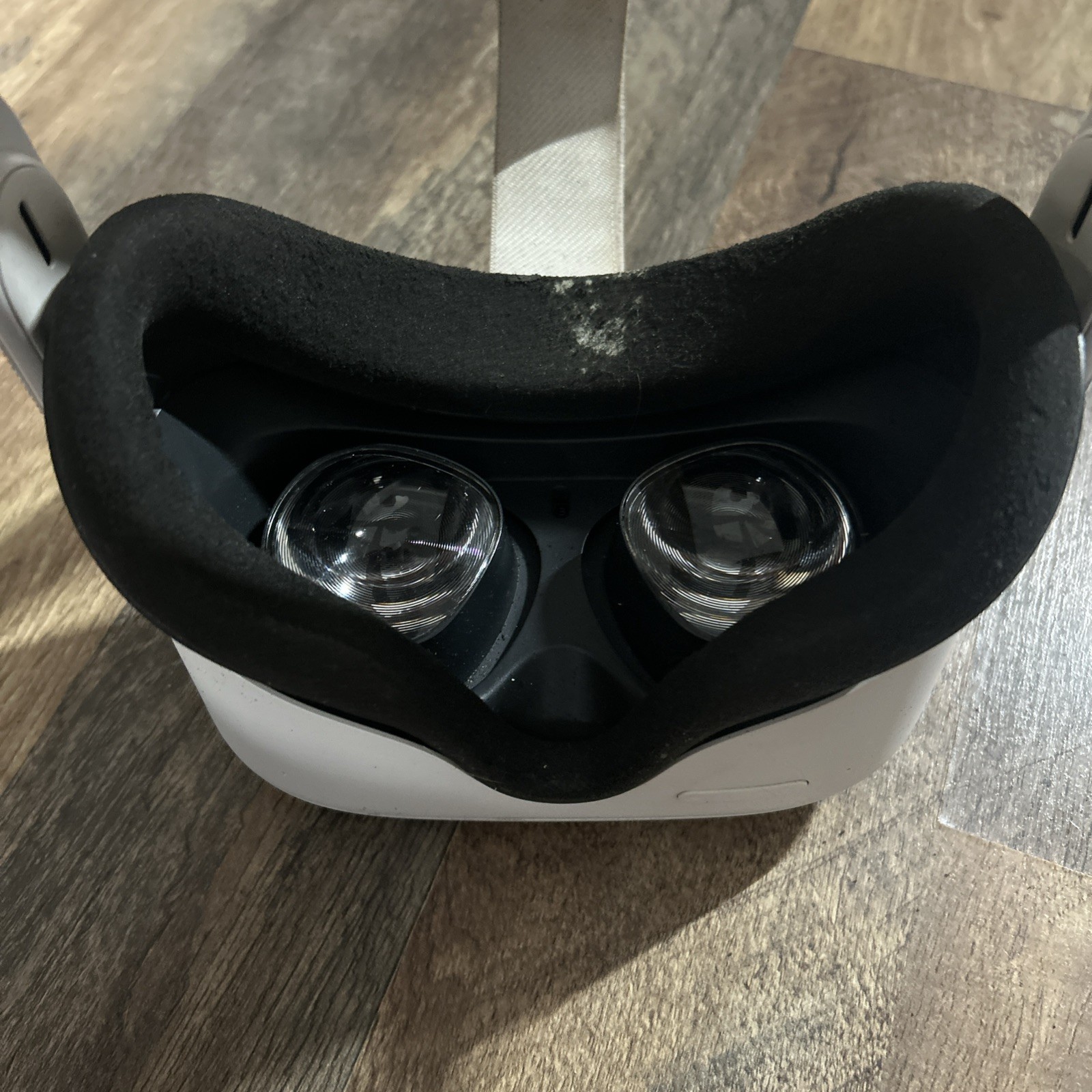 Meta Quest 2 - 256GB - Headset Only - Good Condition