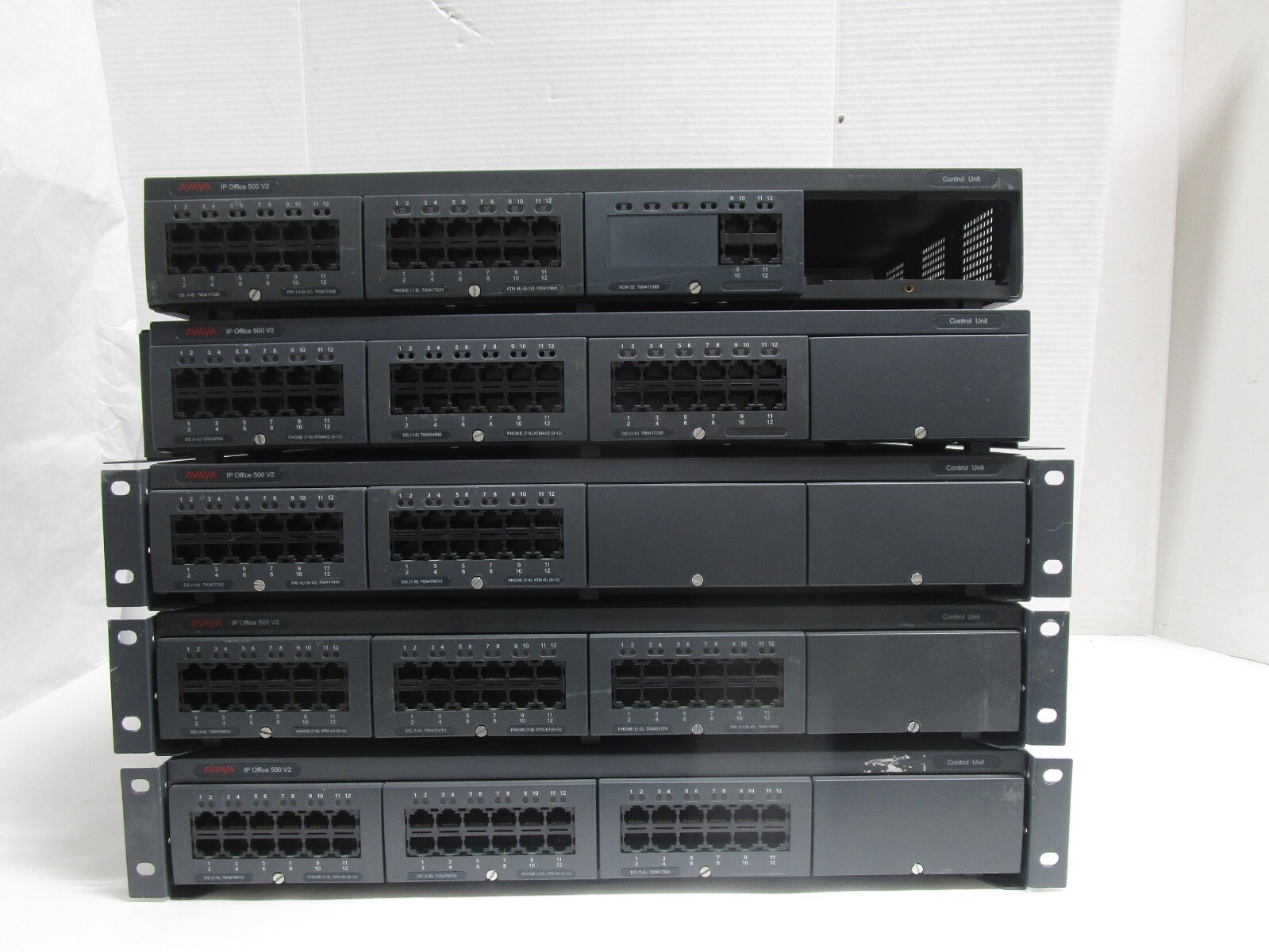 LOT OF 5 AVAYA IP500 V2 Unit 700476005 W/ MODUELS USED SEE PHOTOS SHIPS FREE!