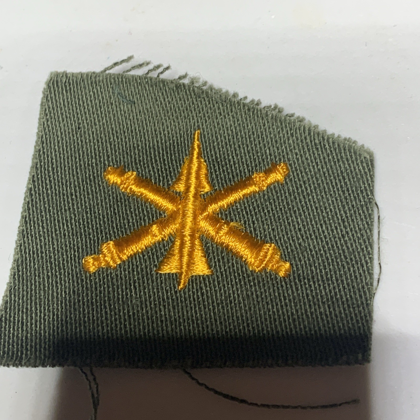 US Army Officer Cloth Insigna Patch Badge Air Defense Artillery Base Safety #270