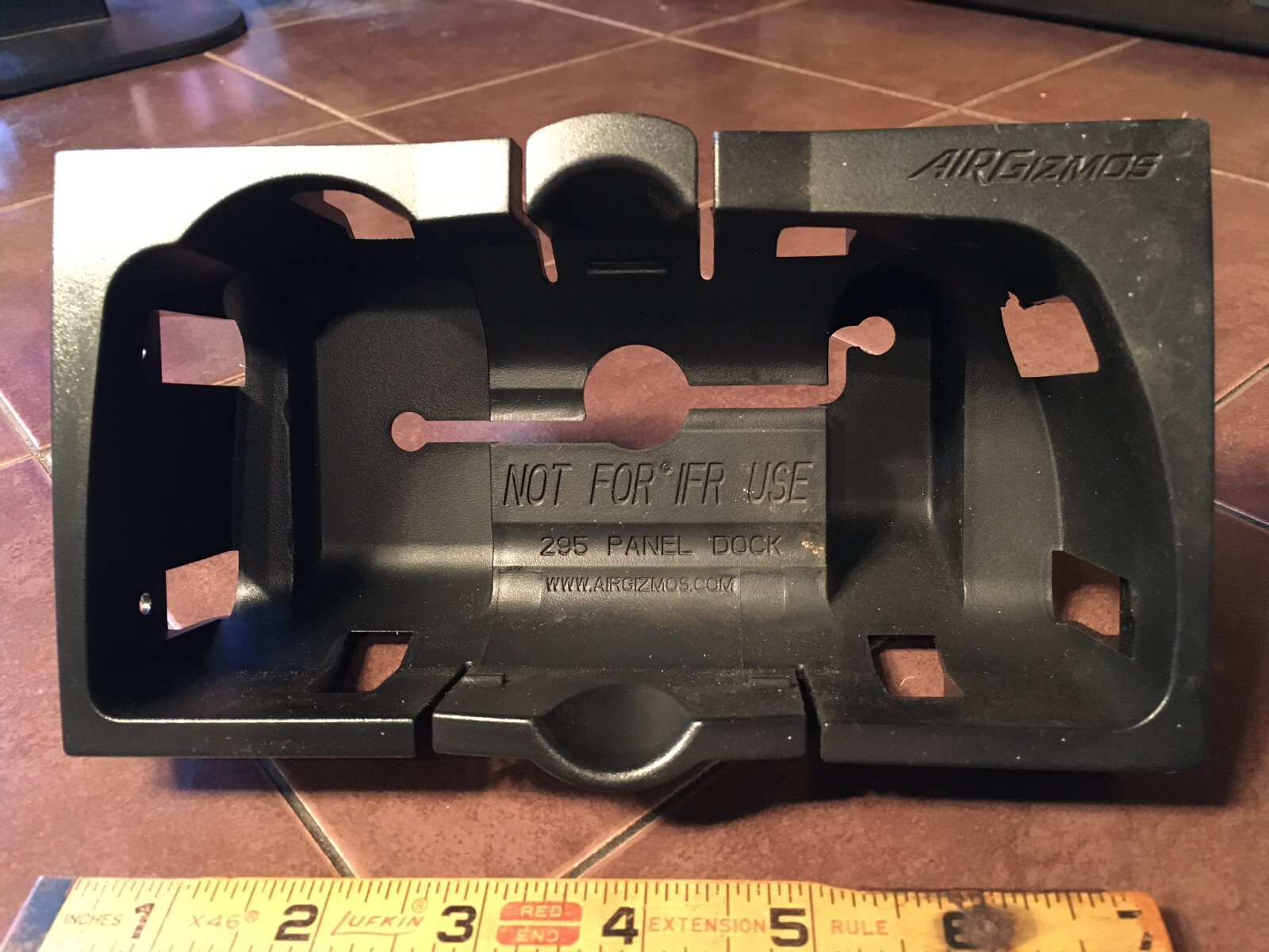 Airgizmos 295 Panel Dock