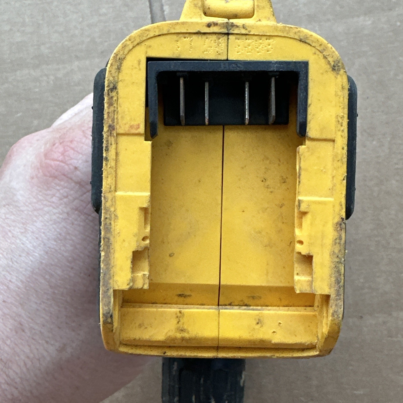 Dewalt 20V MAX Cordless Drill dcd777 Type 1 1/2” Tool Only