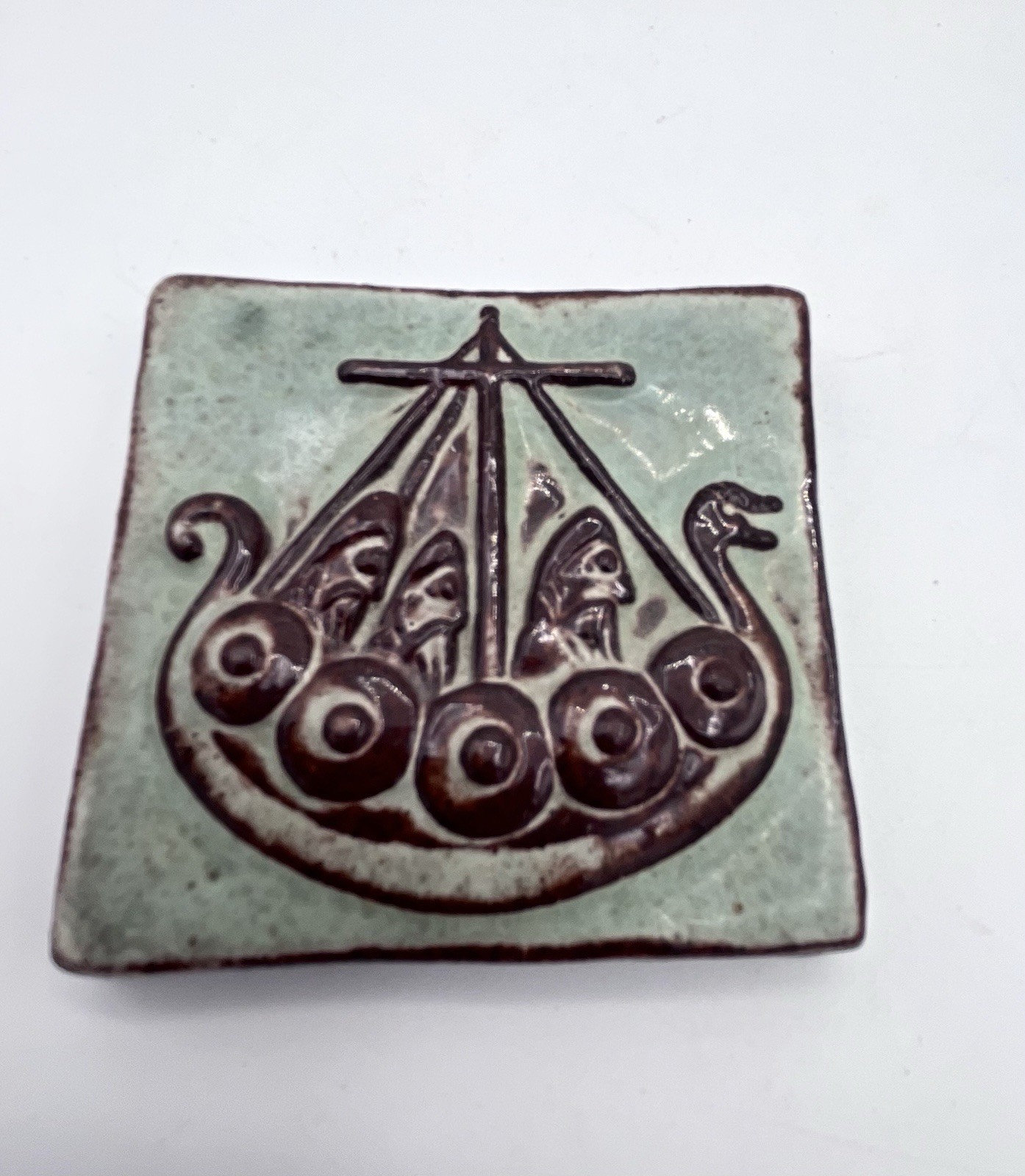 Viking Ship/Warriors THYSSEN Keramik Danmark Small Glossy Terracotta Tile #136