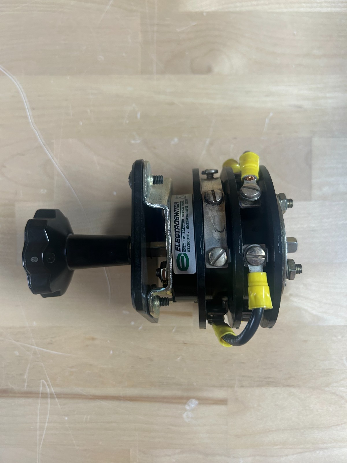 Electro Switch 2405C Voltmeter Series 24