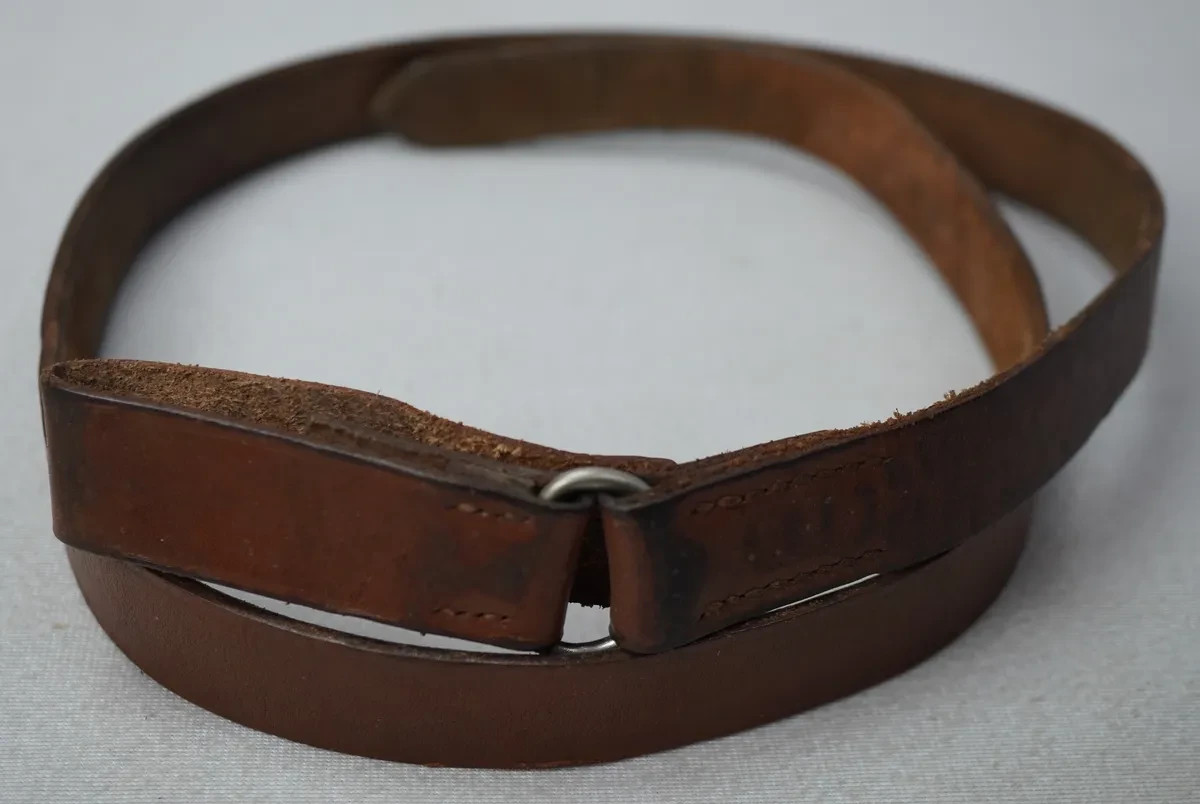 WW2 German brown leather cross strap sling carrier WW1 RZM dress uniform estate