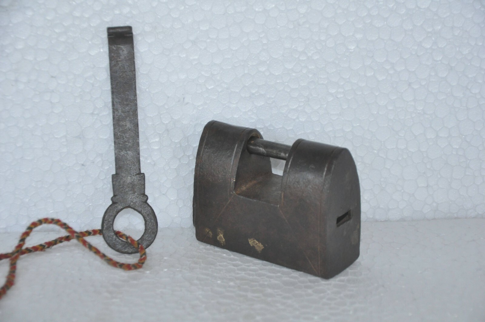 Vintage Iron Handcrafted Solid Strip System Padlock, Nice Patina