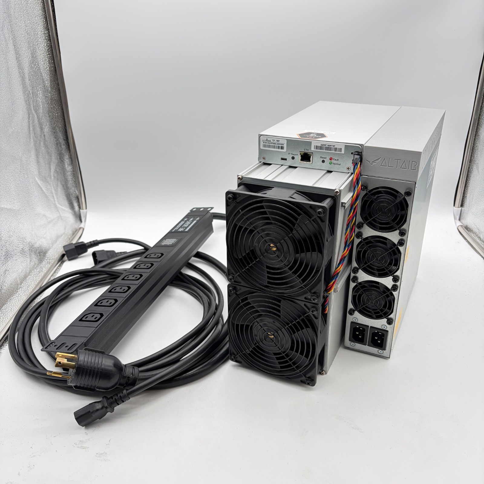 Bitmain Antminer T21 (PSU Transformer to S21) 186TH/s Bitcoin ASIC Miner