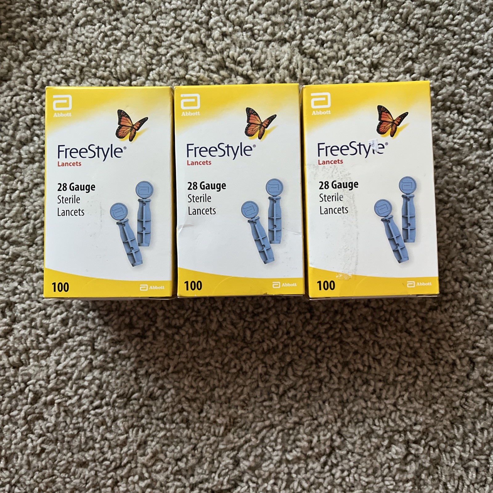 2 Freestyle 28 Gauge Sterile Lancets - Pack of 100. TOTAL OF 200